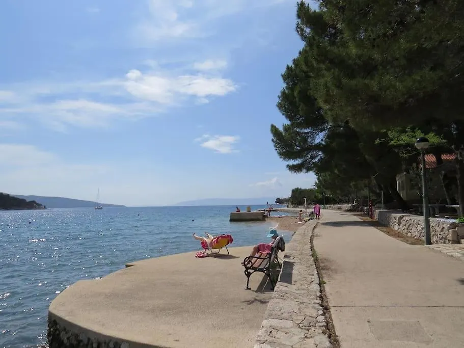 Apartment With 2 Terrace Cres Kroatien